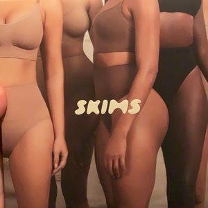 SKIMS Core Control thong NIB